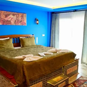 Rebetika & Bistro Otel
