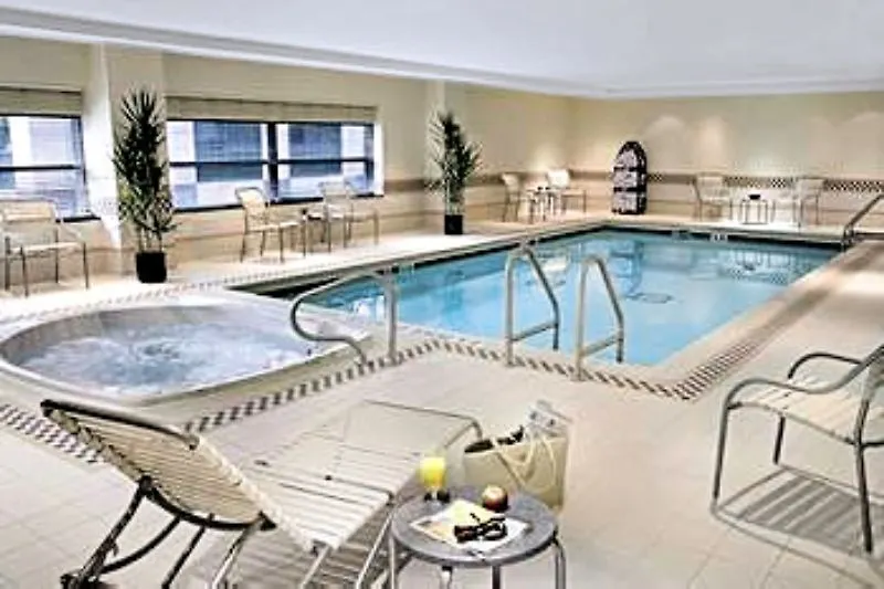 Residence Inn By Marriott Toronto Downtown / Entertainment District Hotell